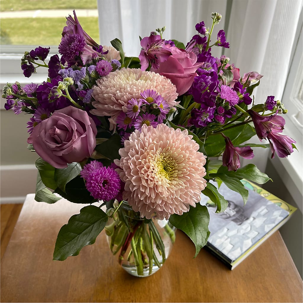 Ultraviolet Bouquet –  David Flowers Gifts And Interiors, Oklahoma City OK